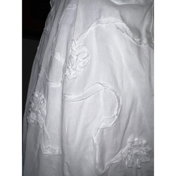 A. Byer Sweet Heart White Dress — 5 - Picture 10 of 12